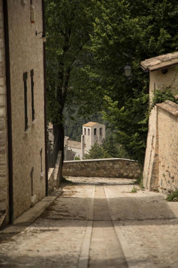 Il Tripode - Le Dimore Del Bordone Vallo di Nera Zewnętrze zdjęcie